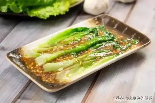 簡單又美味，蒜蓉生菜的做法，生菜這樣做最好吃！