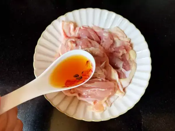 照燒雞腿的做法，做法非常簡單，美味超下飯