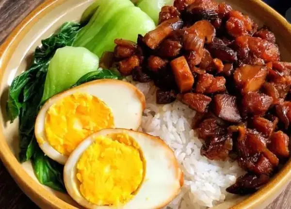 台灣滷肉飯的做法，家常美味，簡單又好吃！試試做吧！