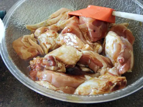 糯米雞（Lo Mai Gai）的做法，在家就能做，簡單又好吃！值得收藏！