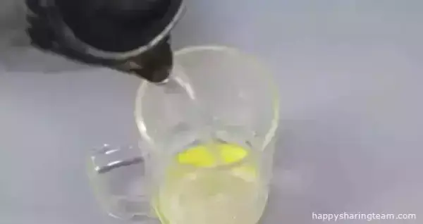 這才是檸檬水的正確泡法，泡錯了喝再多也沒營養！