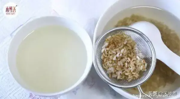 自製糙米茶的做法，促進體內三通暢！