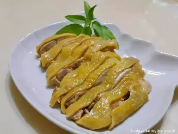 教你蔥油雞的做法，蔥香濃郁鮮嫩好吃！