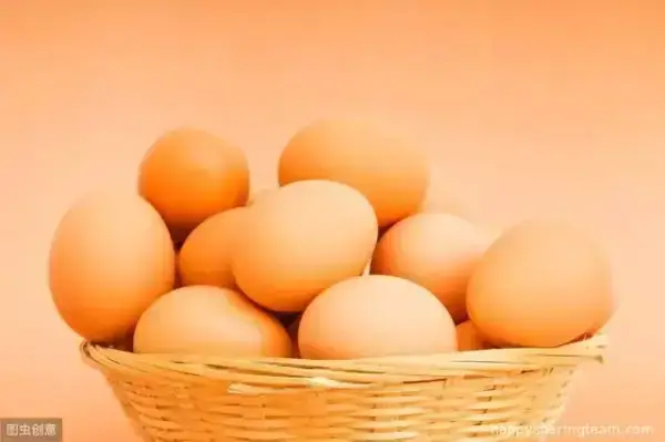 雞蛋千萬不能用水洗，教你這個方法保存雞蛋，放6個月都不變質！