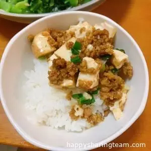 肉末蒸豆腐的做法，做法簡單非常下飯！