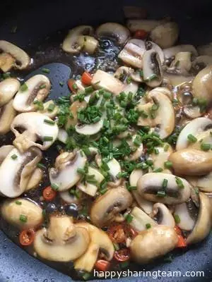 蚝油白蘑菇，鮮嫩好吃的停不下來