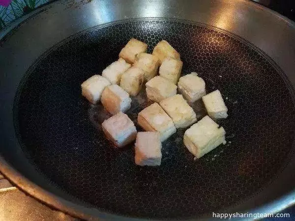 教你咕嚕豆腐的做法，香甜下飯，非常好吃