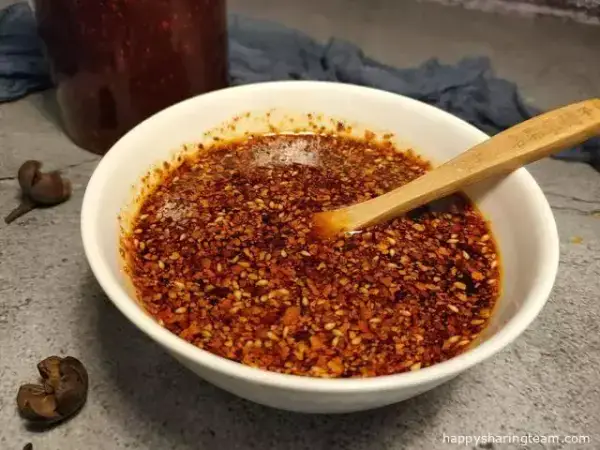 自製辣椒油的方法，香辣濃郁，愛吃辣必收藏