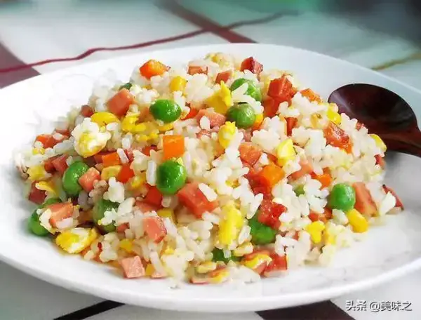 揚州炒飯的13種做法，米粒分明好吃、值得收藏