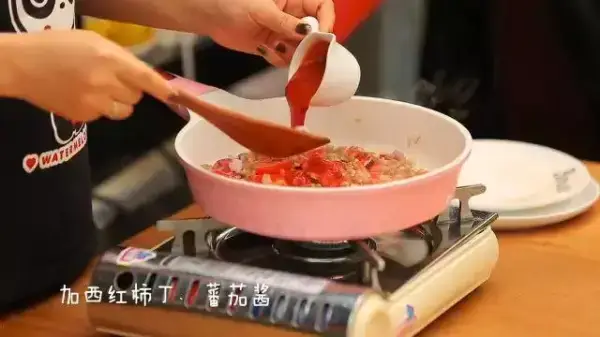 番茄肉醬意麵的做法，簡單幾步就搞定，吃一鍋都不夠