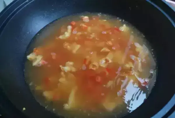 番茄雞蛋面最好吃的做法，湯汁濃郁，簡單美味