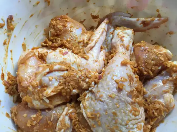 馬來式香料炸雞 （Malay Style Deep Fried Chicken with Spices）的做法，非常好吃！