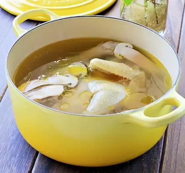 10種雞湯做法，營養豐富滋補養顏，值得收藏起來