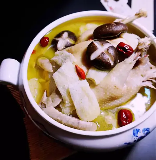 10種雞湯做法，營養豐富滋補養顏，值得收藏起來
