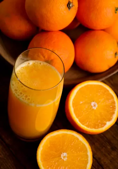 吃橙子與喝橙汁哪個更有營養？答案出乎想像